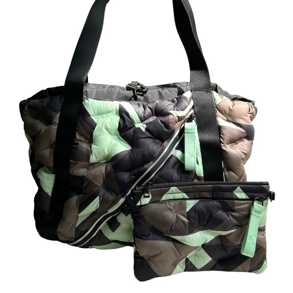 Go Dash Dot Gemma Mint Chip Puffy Tote 2 Bags! NWOT - Picture 1 of 16